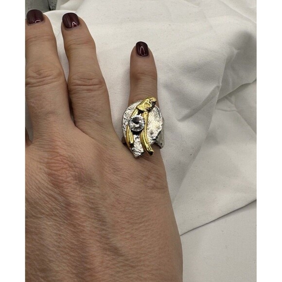 Vintage J. Jansen Gold Silver Tone Hammered Crystal Cocktail Ring Size 6.5 - Picture 1 of 12